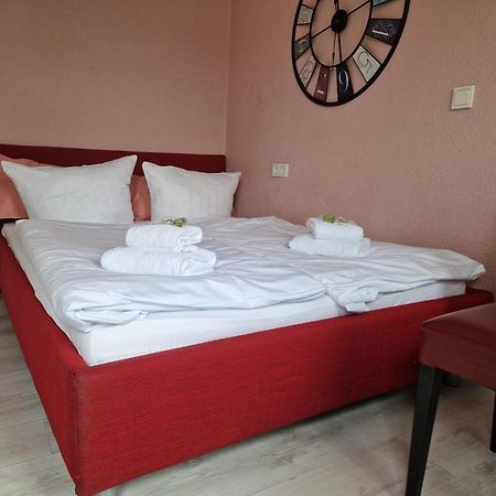 Ricks City Hotel Trier Dış mekan fotoğraf